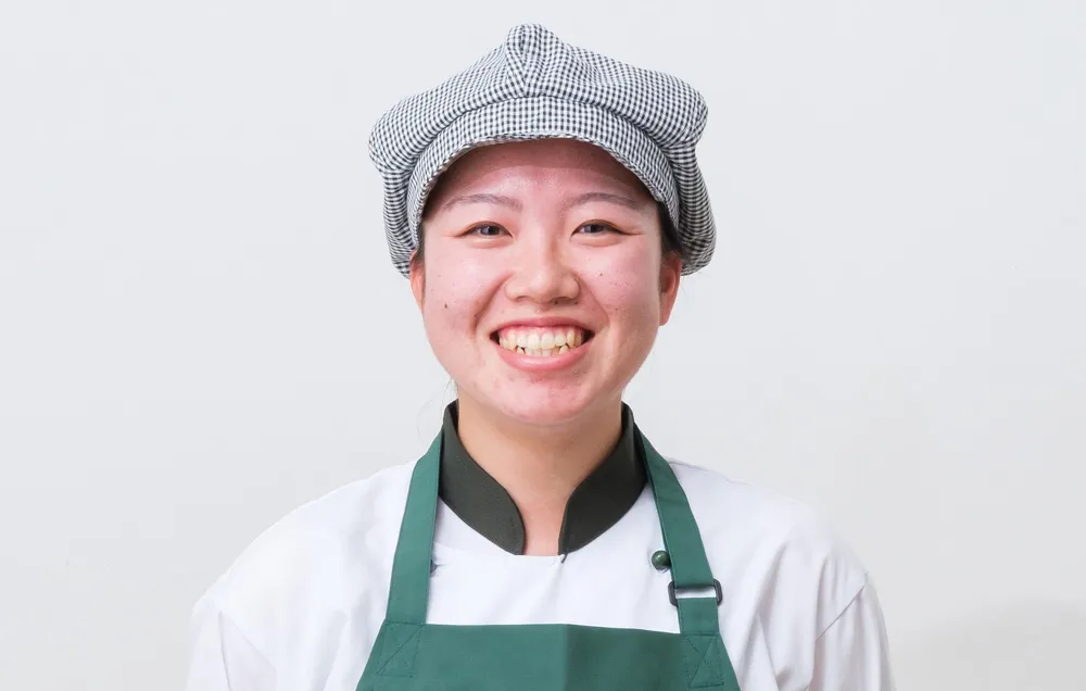 調理製菓総合学科:二藤 愛望さん