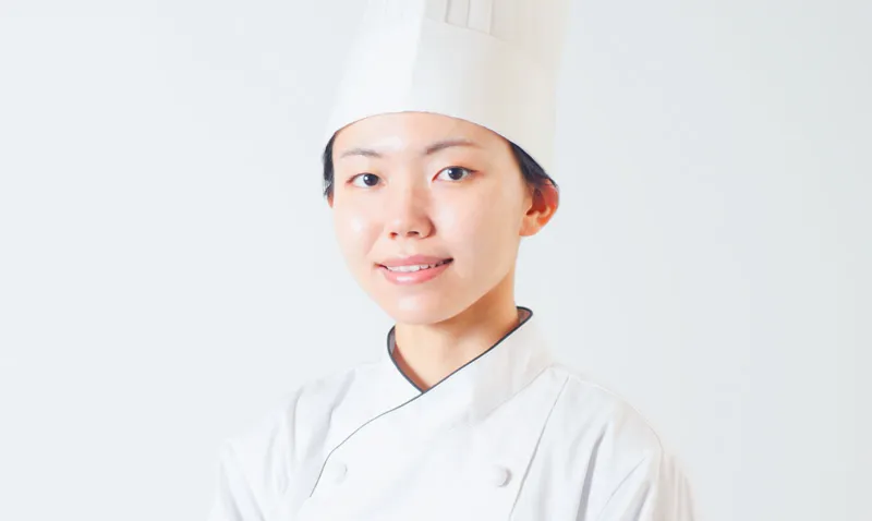 中央歯科衛生士調理製菓専門学校 渡邊 真優 先生
